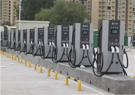 济南将打造新能源汽车三公里快速充电服务圈
