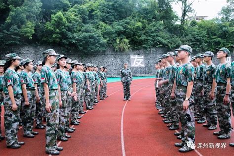 雷倩：大陆直播军演让台湾了解两岸军事差距|台湾省|大陆_新浪新闻