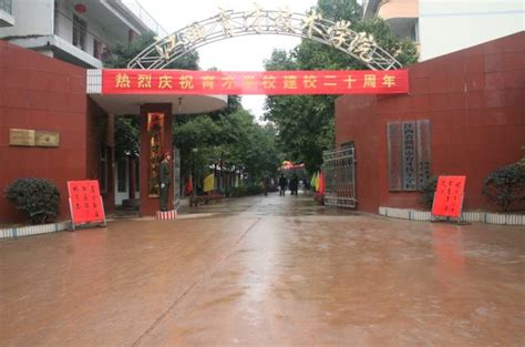 杭州商业街哪里最繁华，杭州最繁华的步行街?在哪里