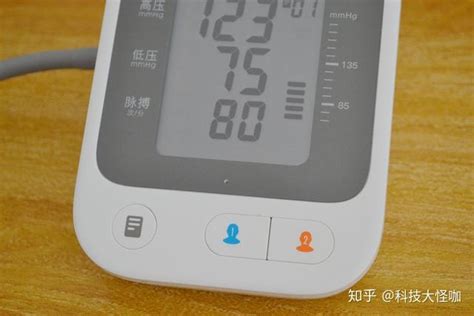 电子血压计越测越低，血压计不准吗？测量时要注意什么呢_东方养生频道_东方养生