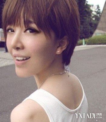 温柔齐耳短发女生头像
