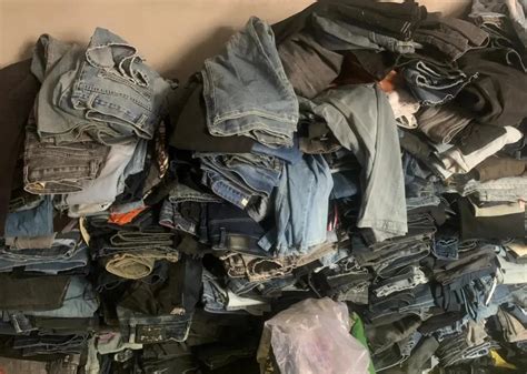 2018旧衣服粉碎后卖多少钱谁要 程序如下:1到营业地方的所属