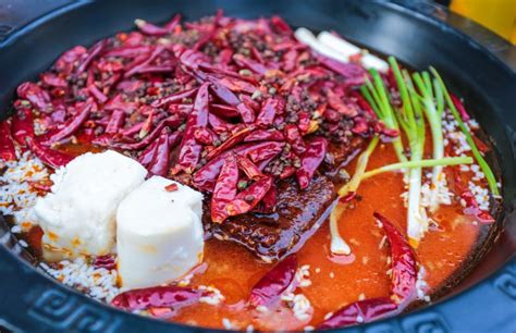 重庆最有名的10家火锅，你都吃过哪几家？(3)_巴拉排行榜