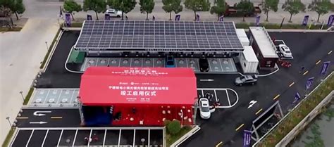 云上融媒记者走访昆明城区部分新能源充电站使用情况，充电桩不再是充电“装”|云南信息报