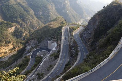 盘山公路图片