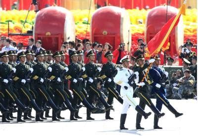 见证新中国军服发展历程｜历次国庆阅兵，亮相几式军服？