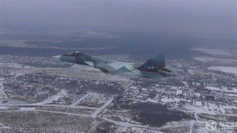 俄罗斯第五代战机苏-57携新型发动机完成首飞 - 航空要闻 - 航空圈——航空信息、大数据平台