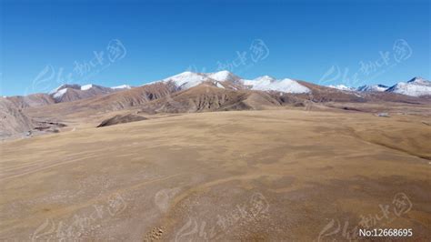 青藏高原青海果洛雪山高清图片下载_红动中国