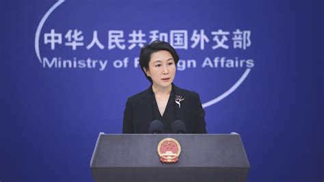 菲防长指责中国外交部侮辱菲总统，中方回应_凤凰网视频_凤凰网