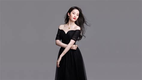 黑色裙子非主流头像