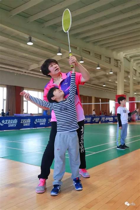 【精彩素质课】羽毛球运动的意义 | 北京王府学校官网