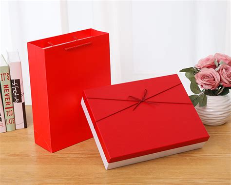 厂家现货长方形中国红色结婚喜庆礼品盒伴手礼盒天地盖礼物盒定制-阿里巴巴