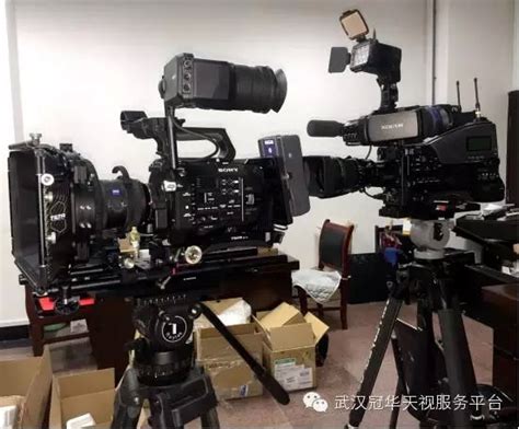 黄冈广播电视台设备采购项目与汉南新闻信息中心4K设备采购项目交货啦-武汉冠华天视数码科技有限公司