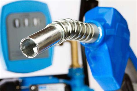 内蒙古油价政策：汽、柴油价格每吨分别下调300元和290元-国际石油网