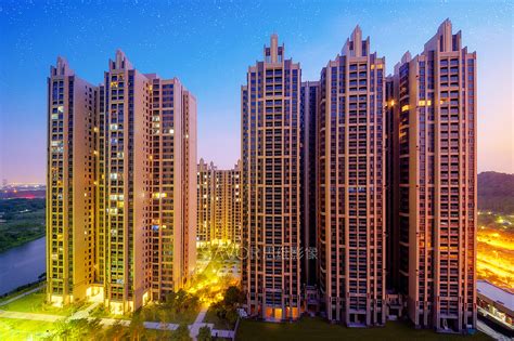 2018年6月广州市房地产开发投资额、购置土地面积及商品住宅开发投资额统计分析_智研咨询