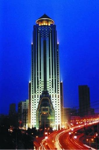 关于武汉市硚口区武胜路泰合广场34、35两层办公用房的招商公告 - 资产处置 - 阿里拍卖