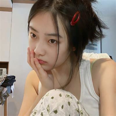 晚霞女生头像背影温柔