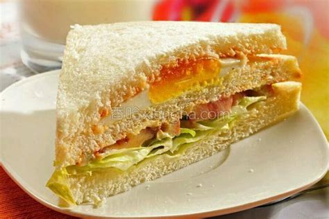 三明治的做法_【图解】三明治怎么做如何做好吃_三明治家常做法大全_萌的吃货_豆果美食