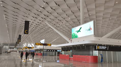 元亨显示屏落户郑州新郑国际机场并正式投入使 - 元亨光电
