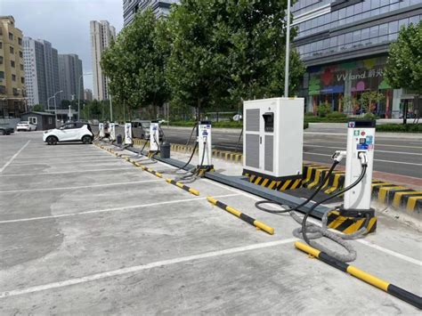 镇江市区计划新增充电桩8382个 - 大哉乾元网络科技（广州）有限公司