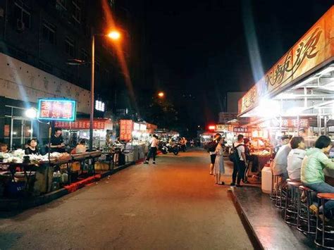 溧阳夜市美食一条街,溧阳市夜市在什么地方,溧阳大排档一条街_大山谷图库