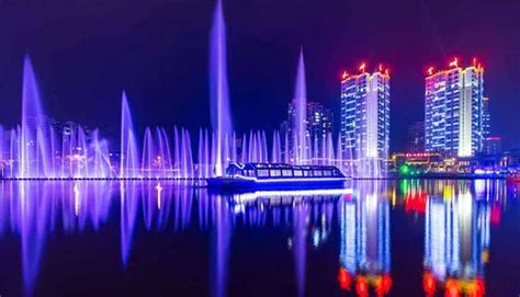 51假日来看看这些美丽的四川音乐喷泉吧！-内江市隆鑫喷泉厂