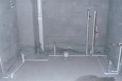 卫生间先防水还是包立管 这个顺序一定要做对 - 装修保障网