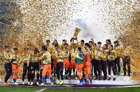 山东泰山足协杯夺冠加冕“双冠王”，稳定才是最大的战斗力-大河新闻