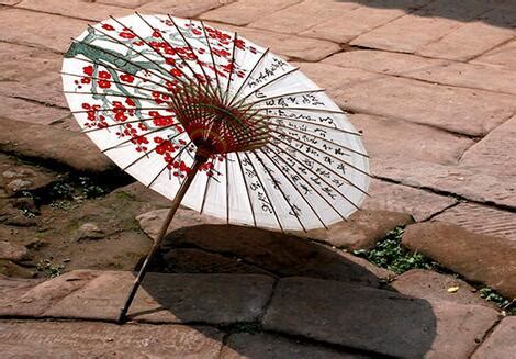 安徽合肥：非遗园万只油纸伞景色壮观|遗园|油纸伞|景色_新浪新闻