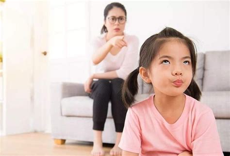 父母常见的五种沟通“有毒”，伤害孩子还无效__凤凰网