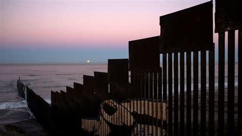 拆不掉的墙：美国400年移民往事_凤凰网