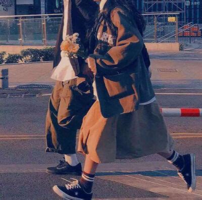 女生下半身照片图片