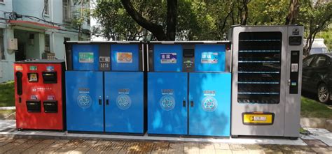 湖北荆门：垃圾分类回收箱进社区 实现生活垃圾减量