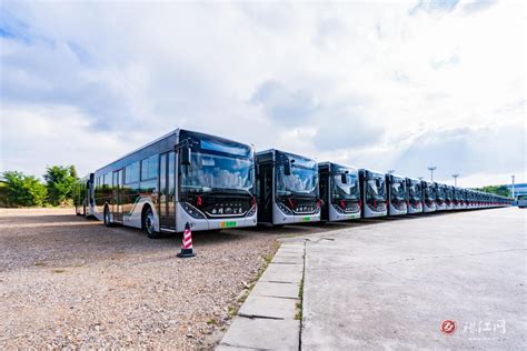 曲靖至宣威城际公交车2月8日正式开通-昆明楼盘网