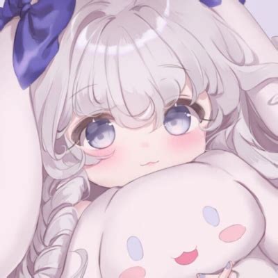 白毛甜美女生头像动漫版