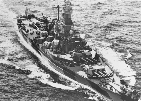 太平洋战争：日本最大的战列舰大和号被击沉，日本联合舰队覆灭