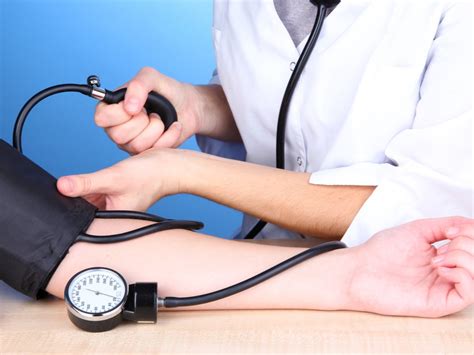 老年高血压患者，高压降到正常了，但低压只有50，危险吗？_医学界-助力医生临床决策和职业成长