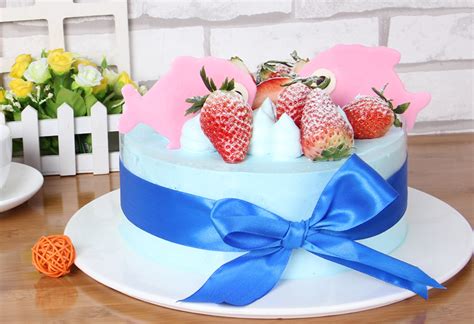 蛋糕-双鱼座专属蛋糕_七彩蛋糕