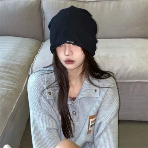 冬日温柔女生头像