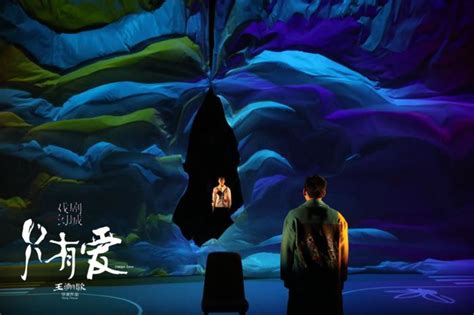 导演王潮歌：这是中国最真实的写照，娱乐至死不可怕 | 一刻·演讲 - 知乎