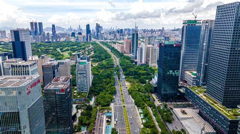 在深圳有这么一栋房子，你就可以不用做事，每天打牌喝酒去旅游！