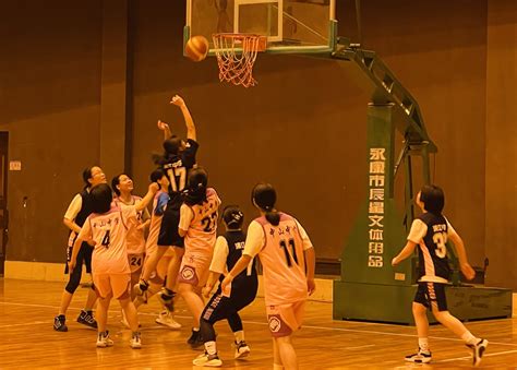 2021年浦江县中小学生篮球比赛圆满落幕