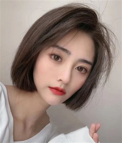 发型温柔清凉头像女生