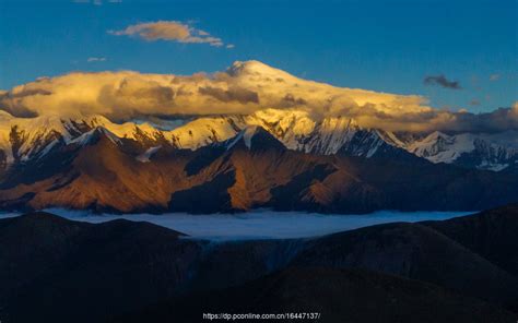 贡嘎雪山，是四川省最高的山峰，被称为“蜀山之王”……__财经头条