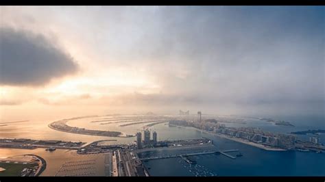 世界第二高塔俯瞰迪拜 暴风雨来袭震撼延时