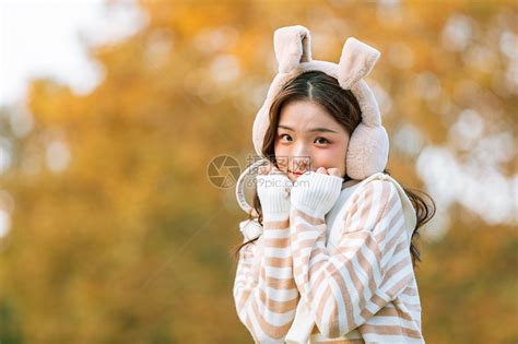秋季甜美女生头像文艺风