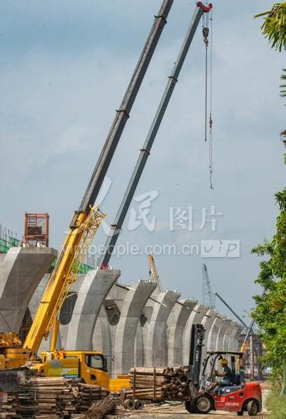 海南琼海：博鳌乐城大桥建设加速推进-人民图片网