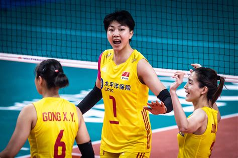 中国女排最新消息，在世界女排联赛3比0完胜波兰女排