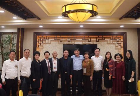 潮州市美术家协会召开第五次会员代表大会-中国诗书画家网