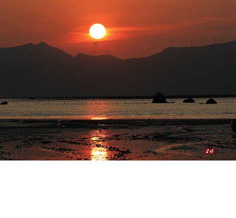 青岛海边日落最美夕阳高清图片下载-正版图片500680162-摄图网